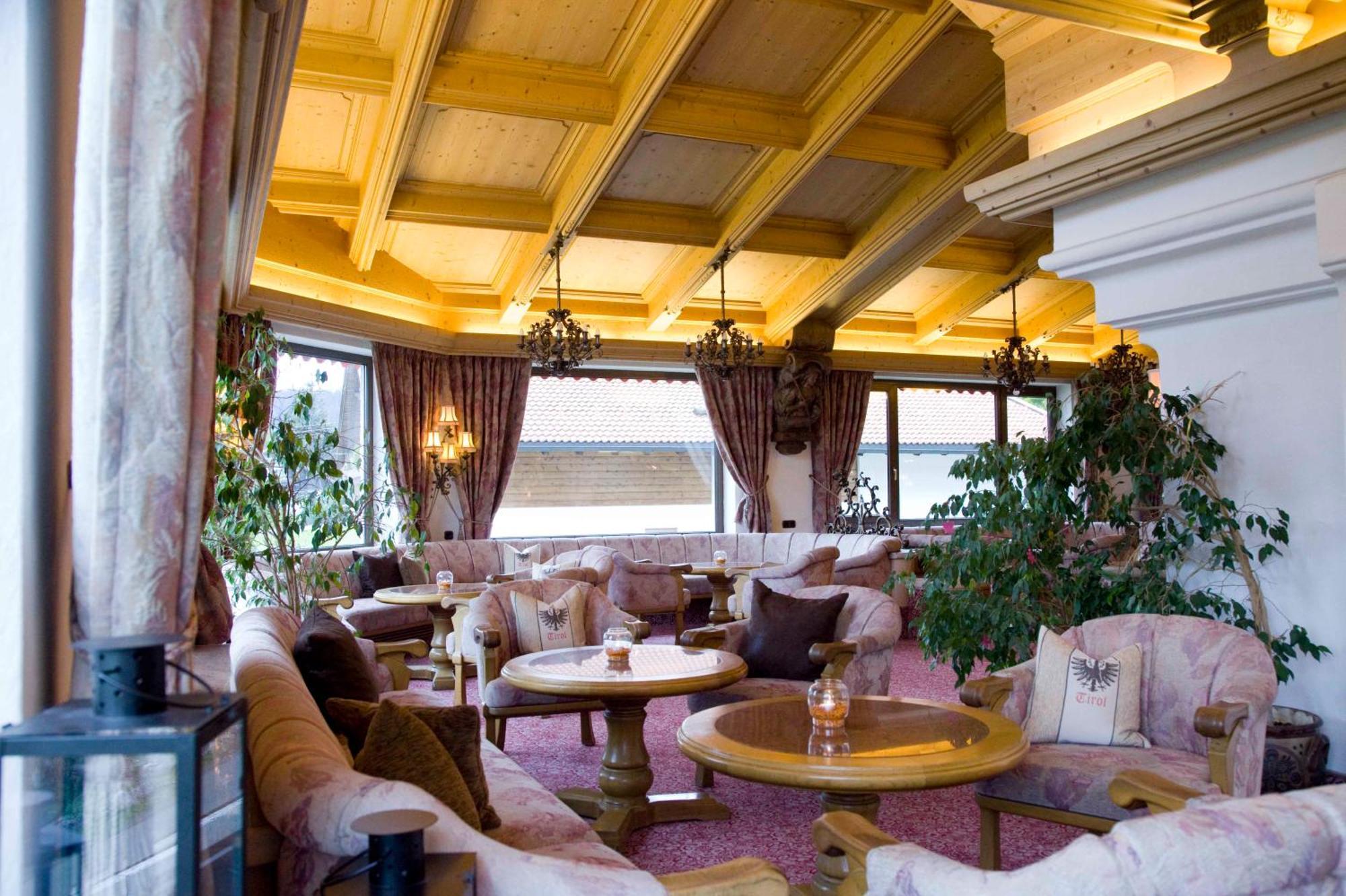 Berghoteltirol Jungholz Exterior foto
